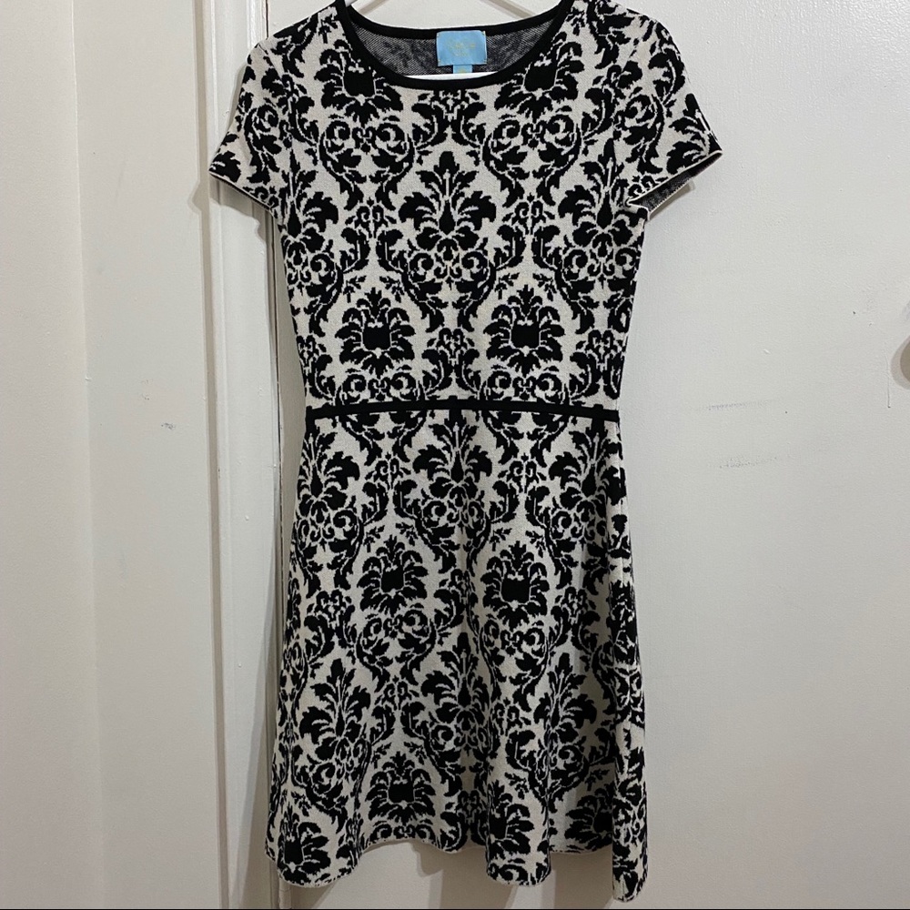 Knit White and Black Lace Print Sweater Dress